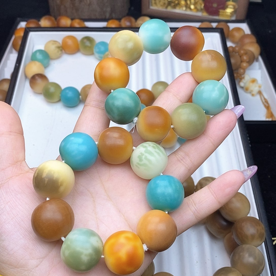 菩提根/象牙果吊坠➿*小蚯蚓 中大瑕 不退换