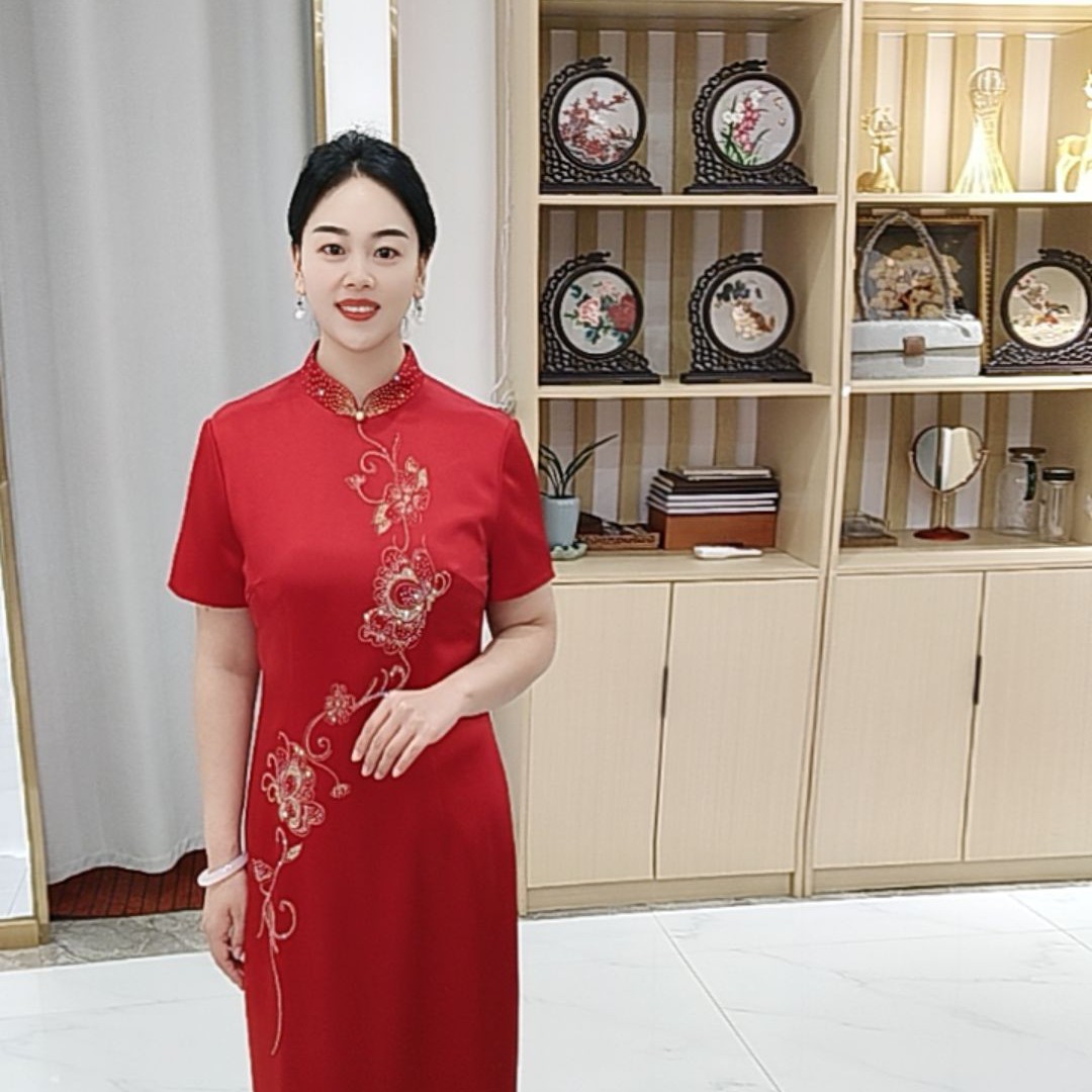 朱紫褕17822立领刺绣中式旗袍喜婆婆喜妈妈婚宴礼服