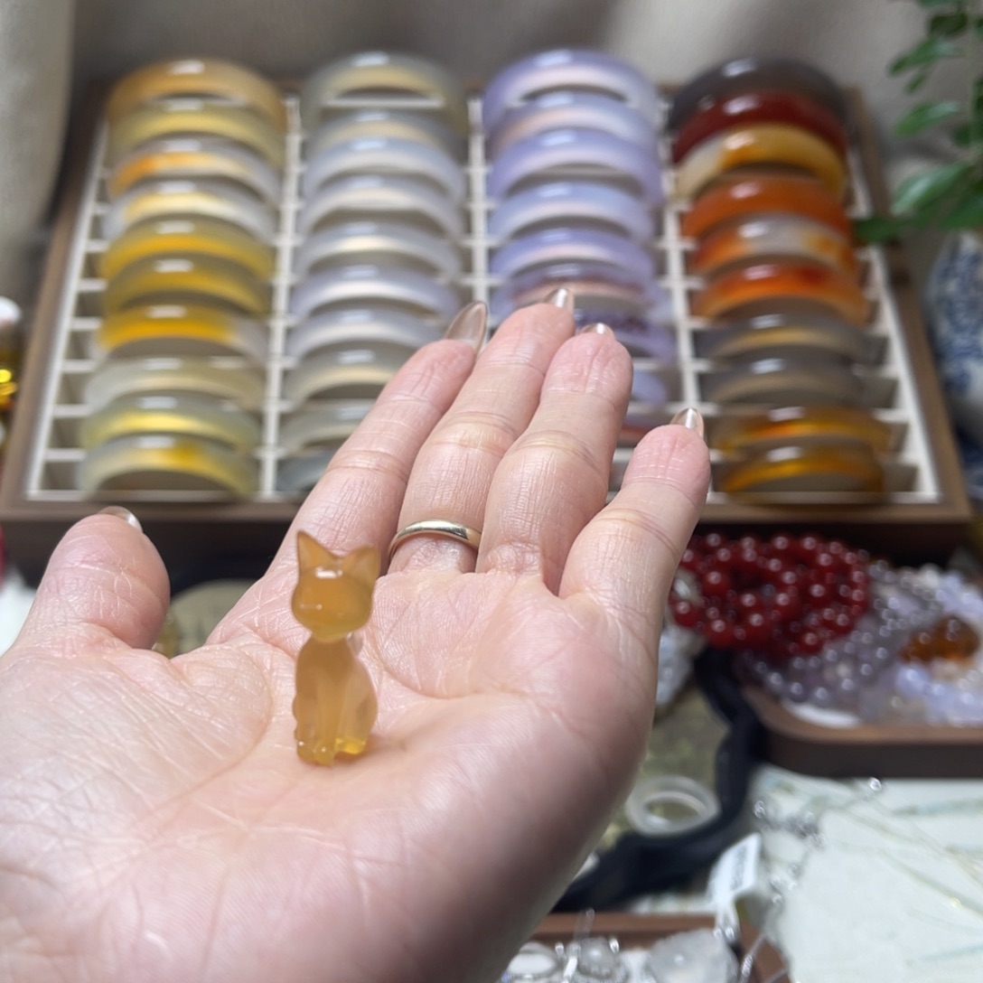柒***柒玛瑙/玉髓未镶嵌颈饰