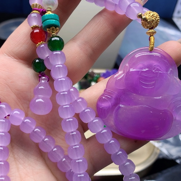 翡翠颈饰未镶嵌吊坠