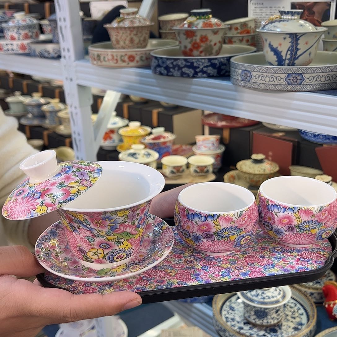 盖碗很漂亮我很喜欢