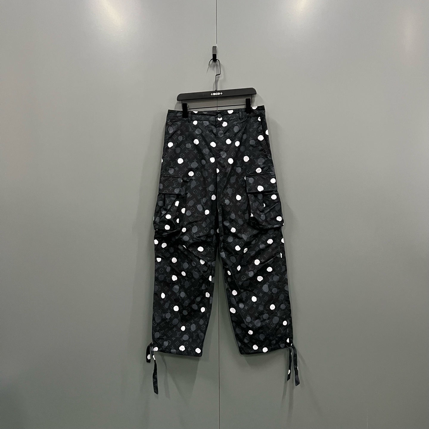 99新 LouisVuitton/路易威登 J25 黑白圆点老花工装裤 M 020166