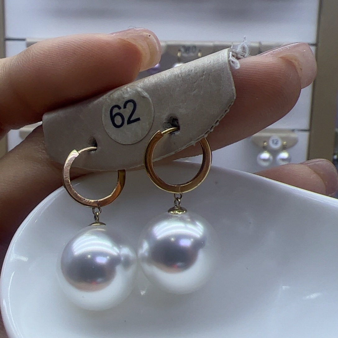 淡水珍珠耳饰18K金镶嵌