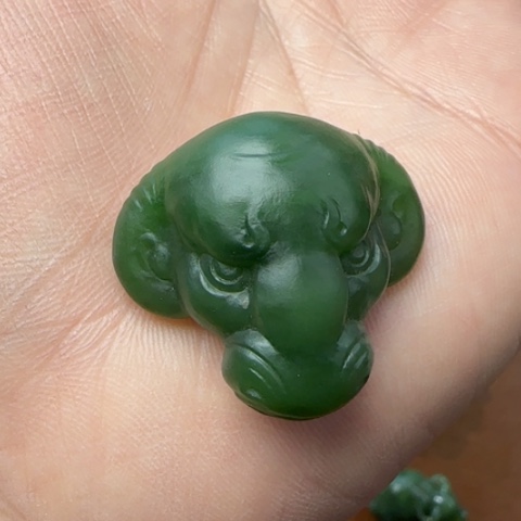 和田玉（碧玉）颈饰未镶嵌定制