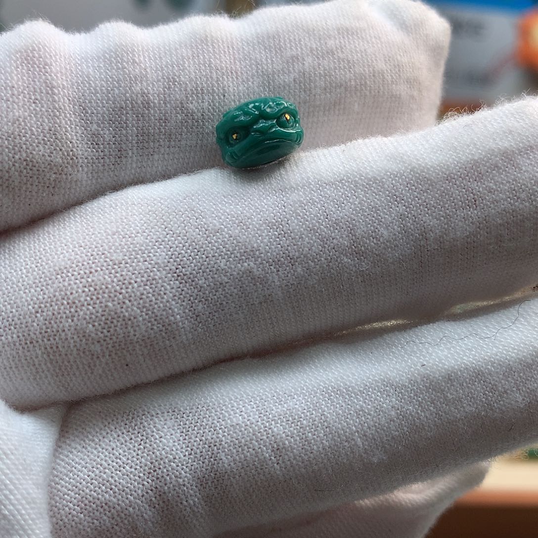 绿松石配饰未镶嵌