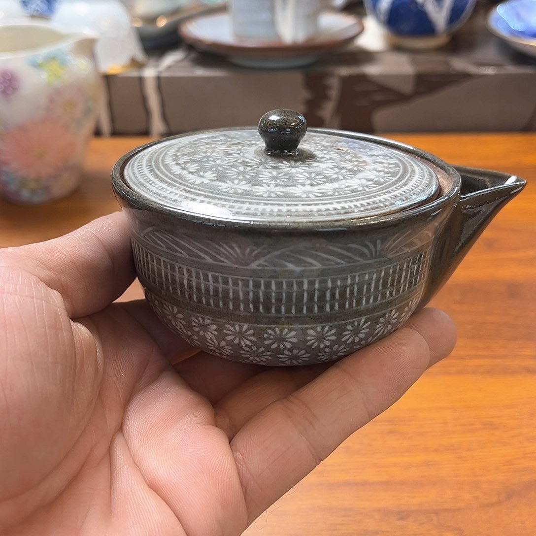 盖碗我在等他来呢他来我家玩