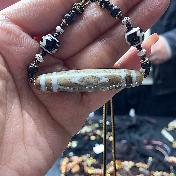 玛瑙/玉髓颈饰合金