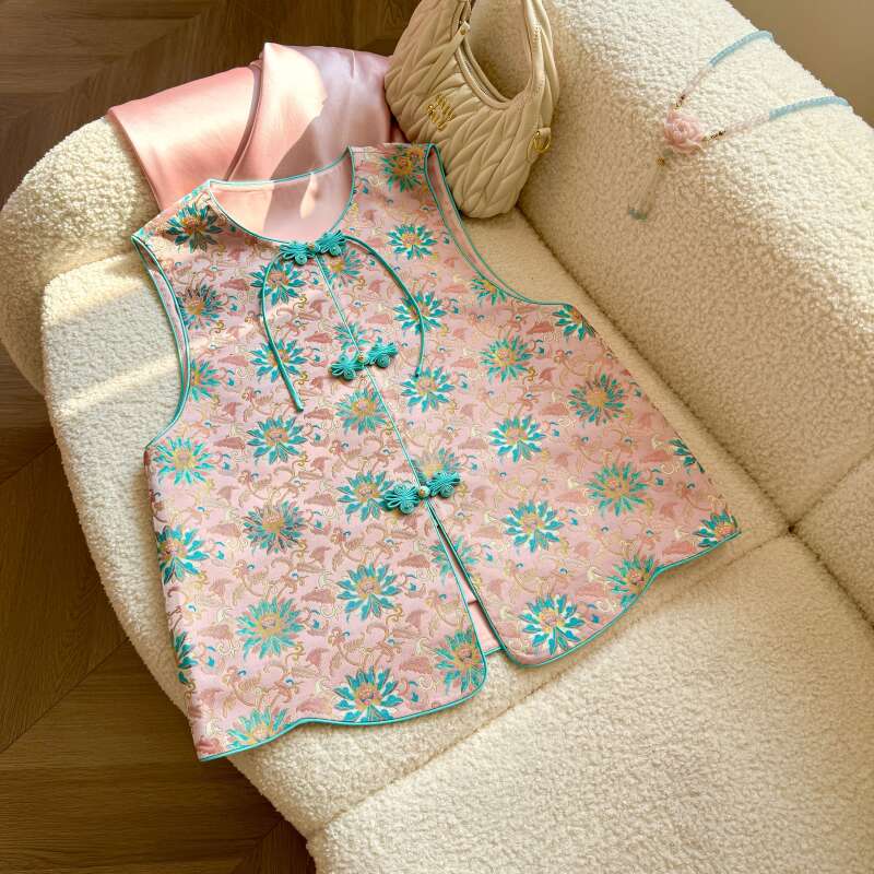 晨晨推荐《步步生莲》2025春装新款百搭时尚老宋锦马甲3914