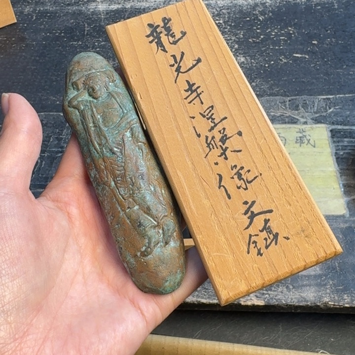 瓷片哈哈哈哈哈哈