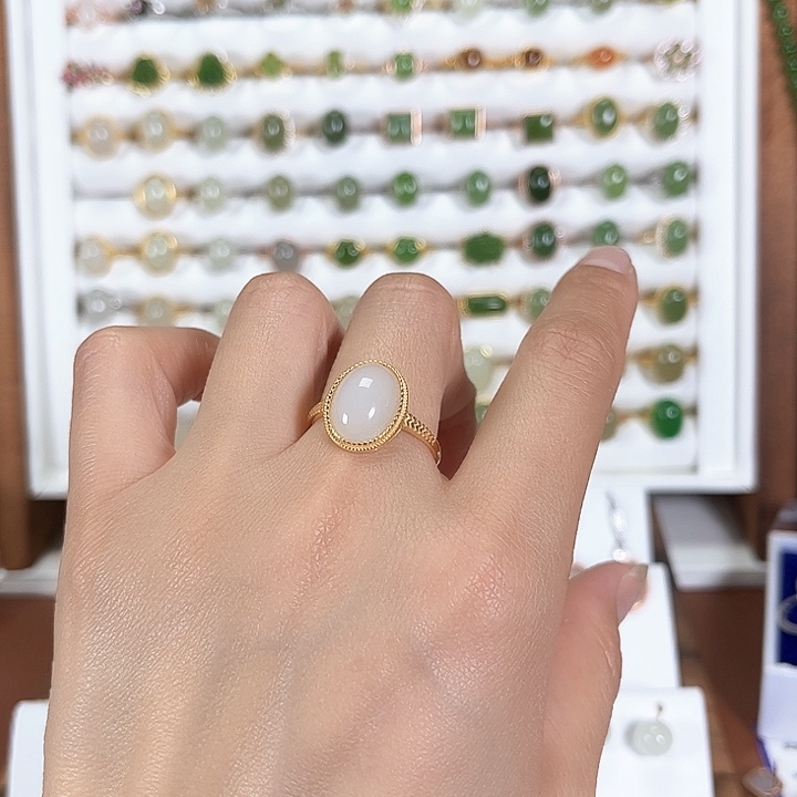 和田玉戒指银S925镀金镶嵌