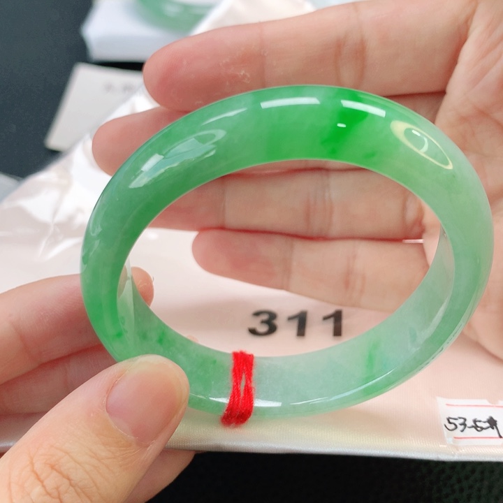 未镶嵌手镯翡翠贵妃53.5