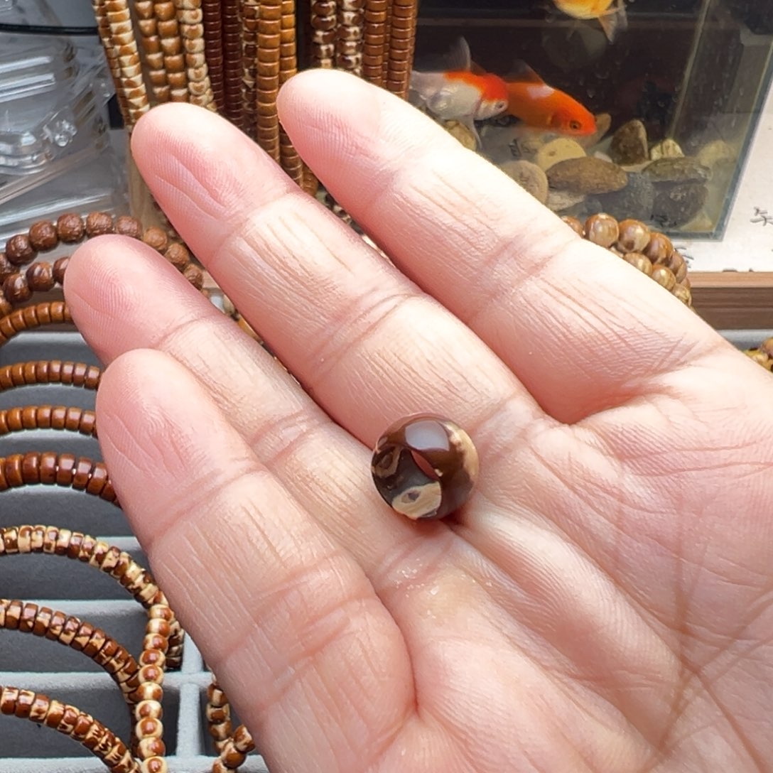 刘***、吊坠紫金鼠1号紫金鼠