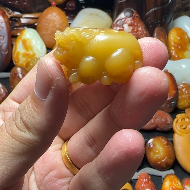 和田玉挂件未镶嵌