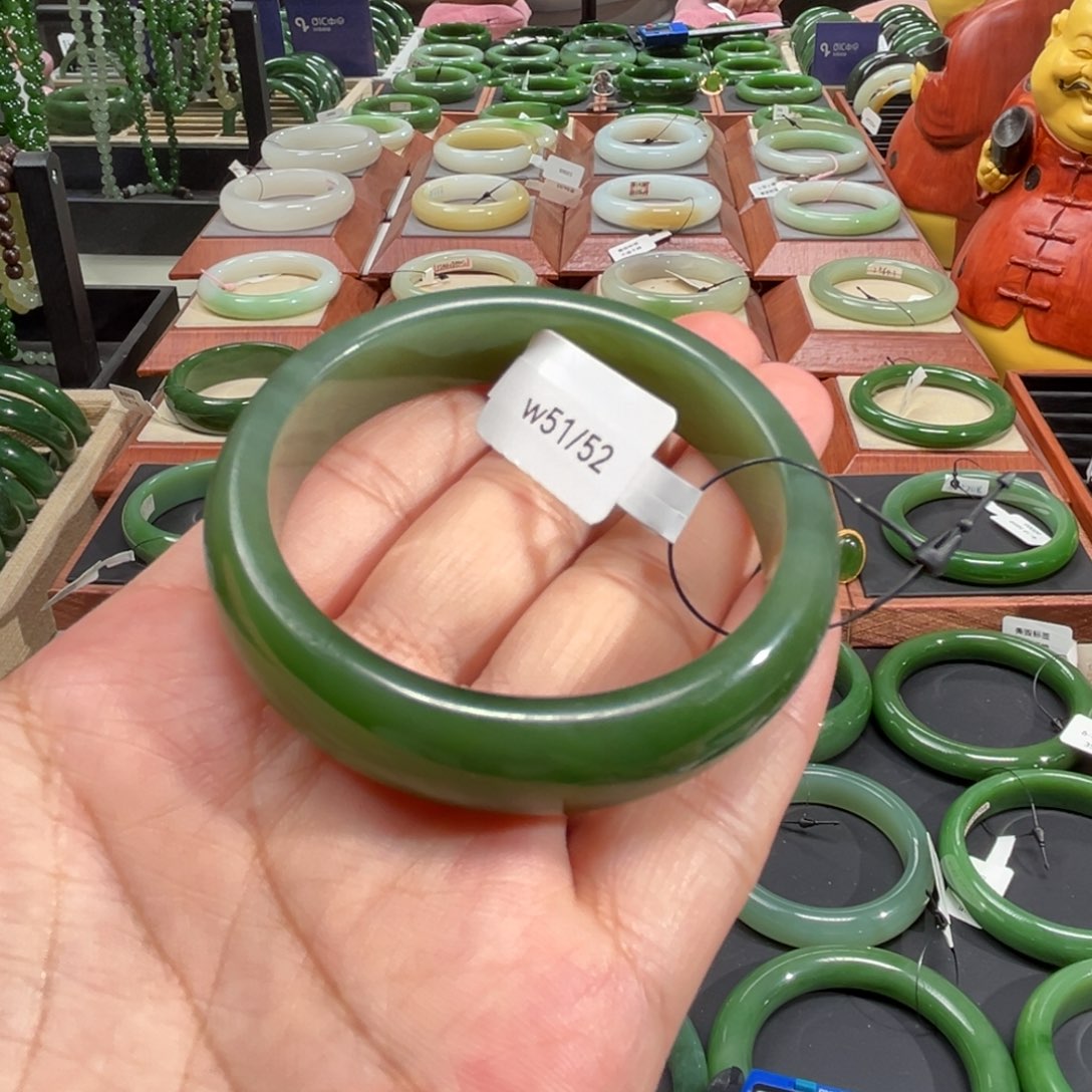 和田玉（碧玉）手镯未镶嵌