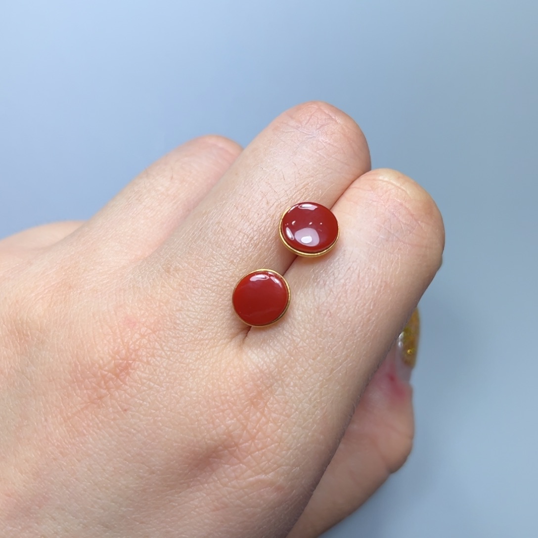 南红玛瑙锦红耳钉18K金镶嵌