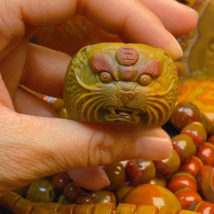 未镶嵌戒指玛瑙/玉髓你****？