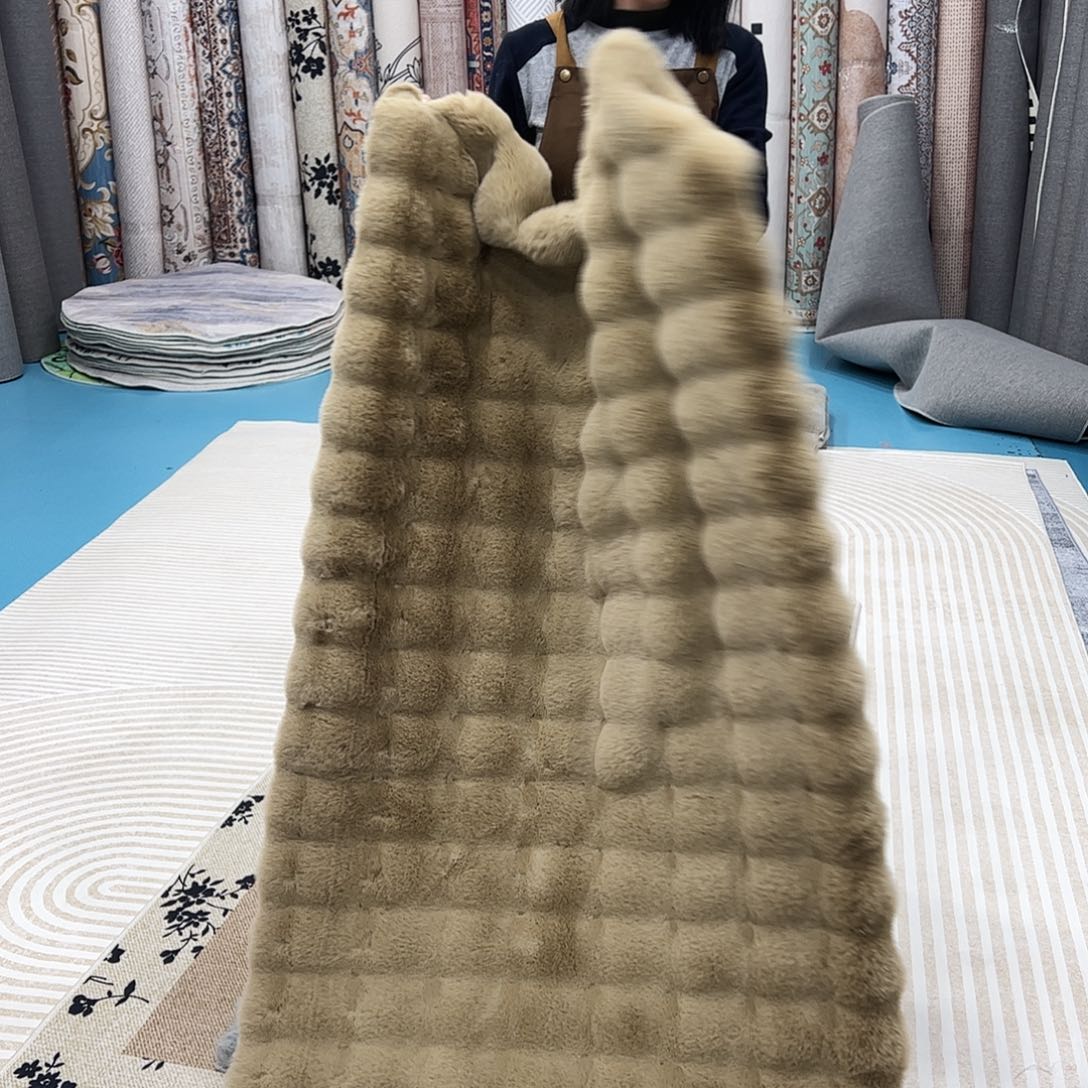 混纺80×180误差正负1-3厘米麂皮绒底仿兔毛泡泡球微瑕