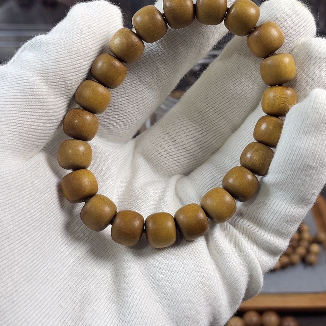 檀香木9/10黑肉，印度老山檀香