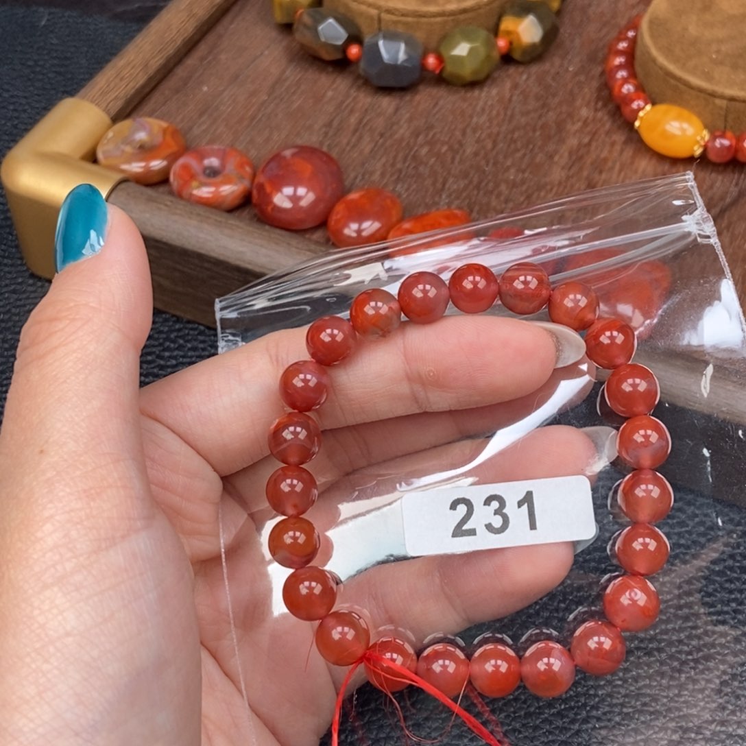 南红玛瑙未镶嵌手链卡8.1
