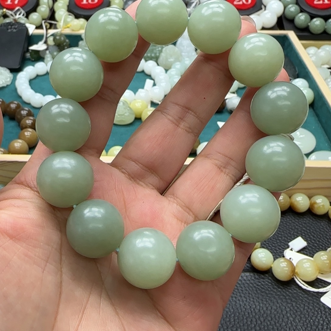 和田玉未镶嵌手链18