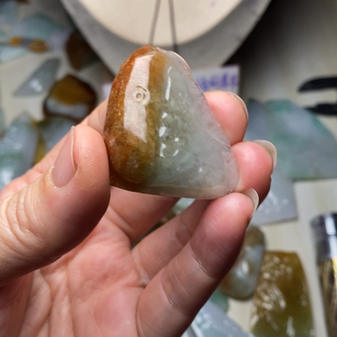 翡翠未镶嵌颈饰天然