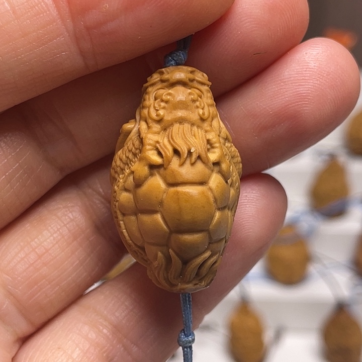 橄榄核吊坠橄榄核