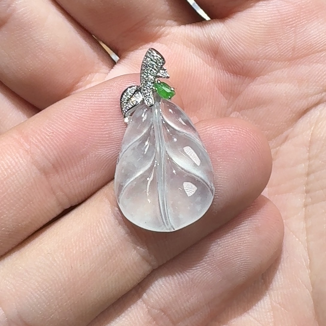 翡翠裸石缅甸A货翡翠叶子