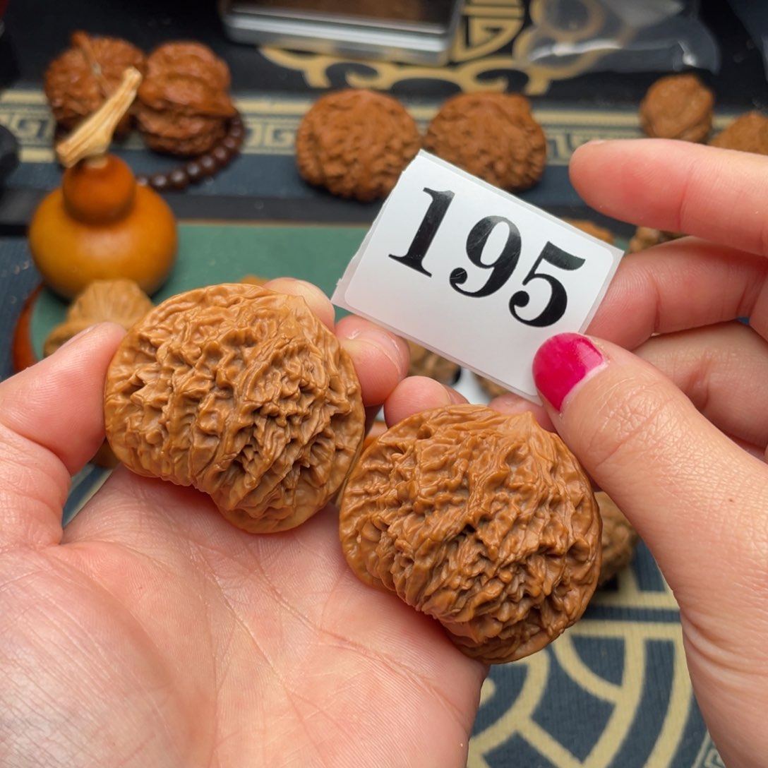 桃核吊坠44全品盘龙纹195号