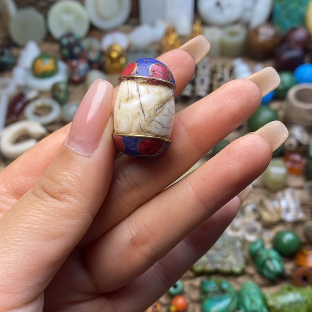 未镶嵌手链玛瑙/玉髓一*?