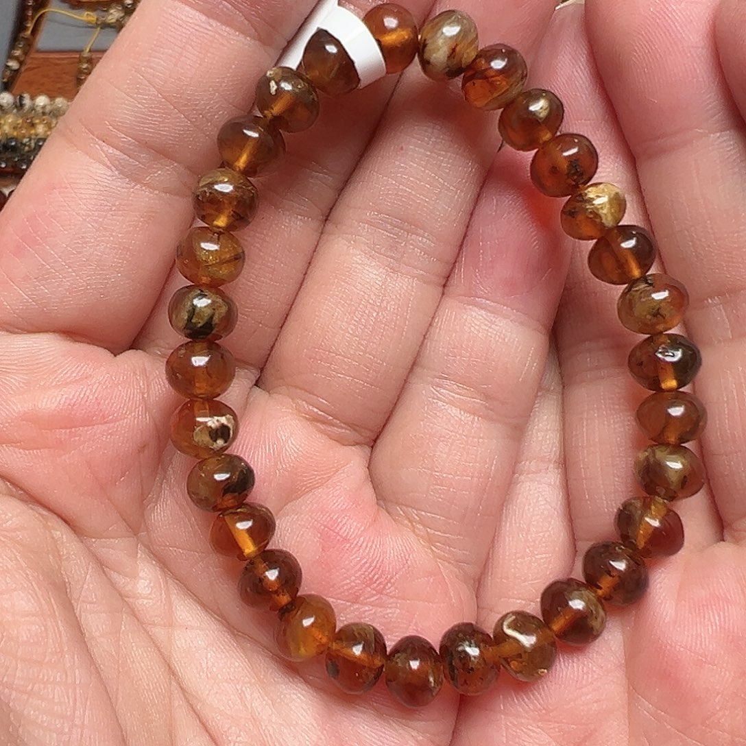 琥珀未镶嵌裸石抚顺琥珀10119七