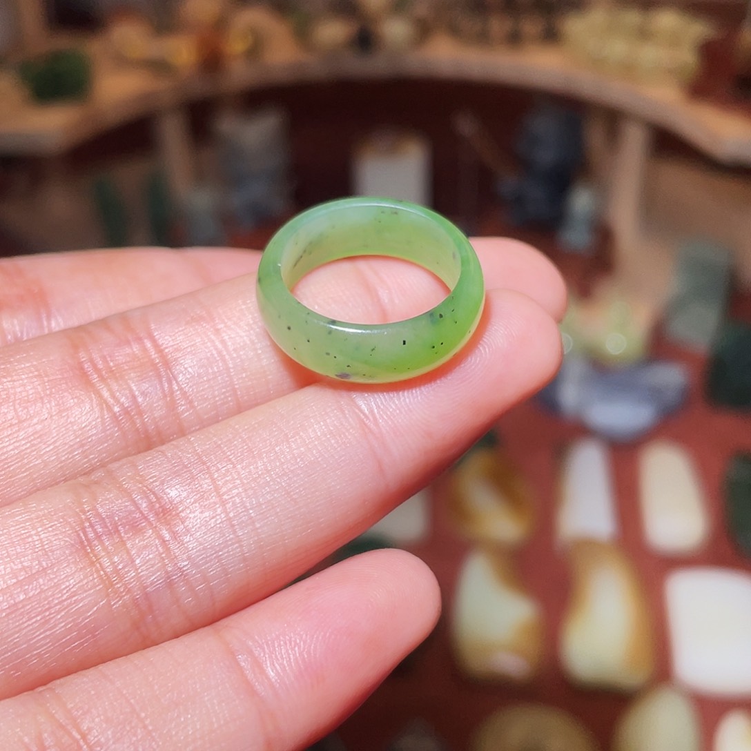 颈饰未镶嵌和田玉17.5圈口