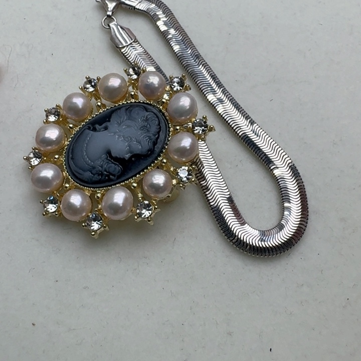 淡水珍珠手绳18K金镶嵌