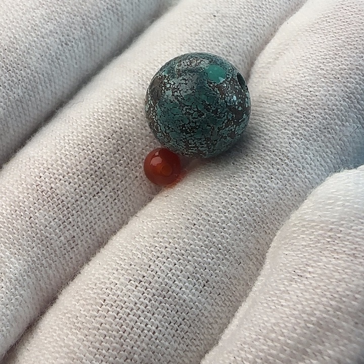 南红玛瑙未镶嵌配饰11瑕疵