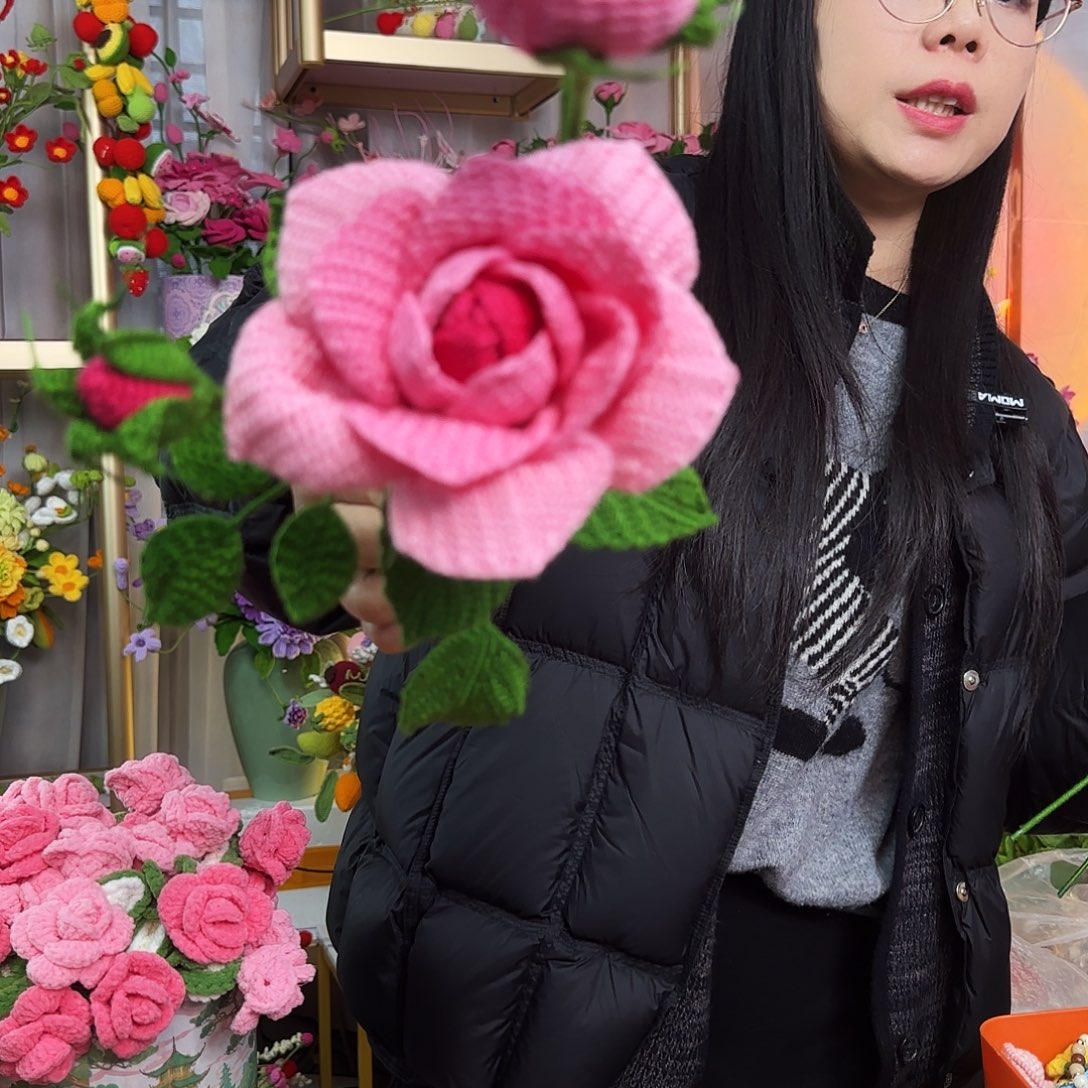 手工钩织设计花束