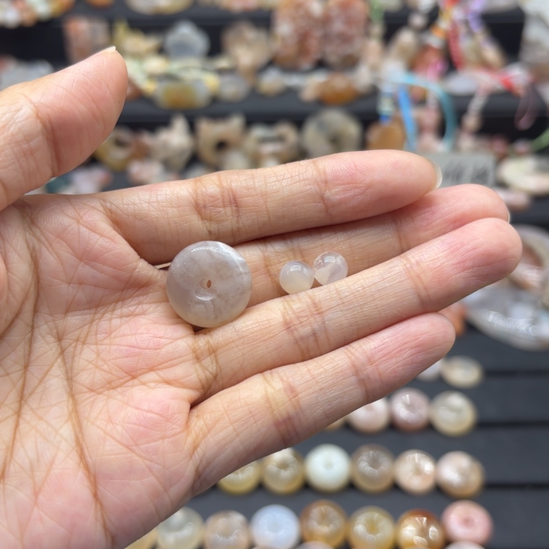 玛瑙/玉髓未镶嵌颈饰