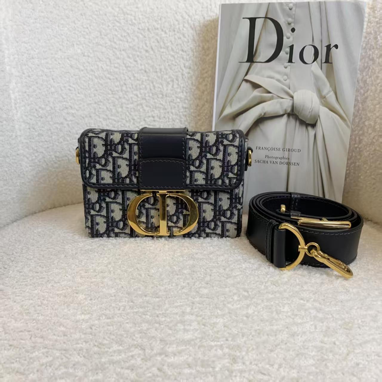 99新 DIOR/迪奥 蓝色老花蒙田box包/94105099/12期免息/代卖服务