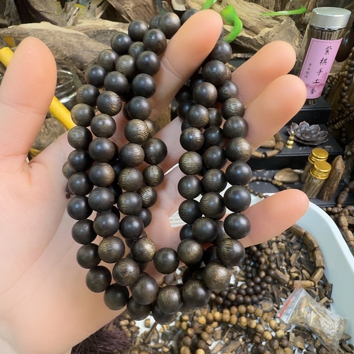 沉香碎屑沉香海南沉香黑油格0.9大21克➕沉香碎屑多样性