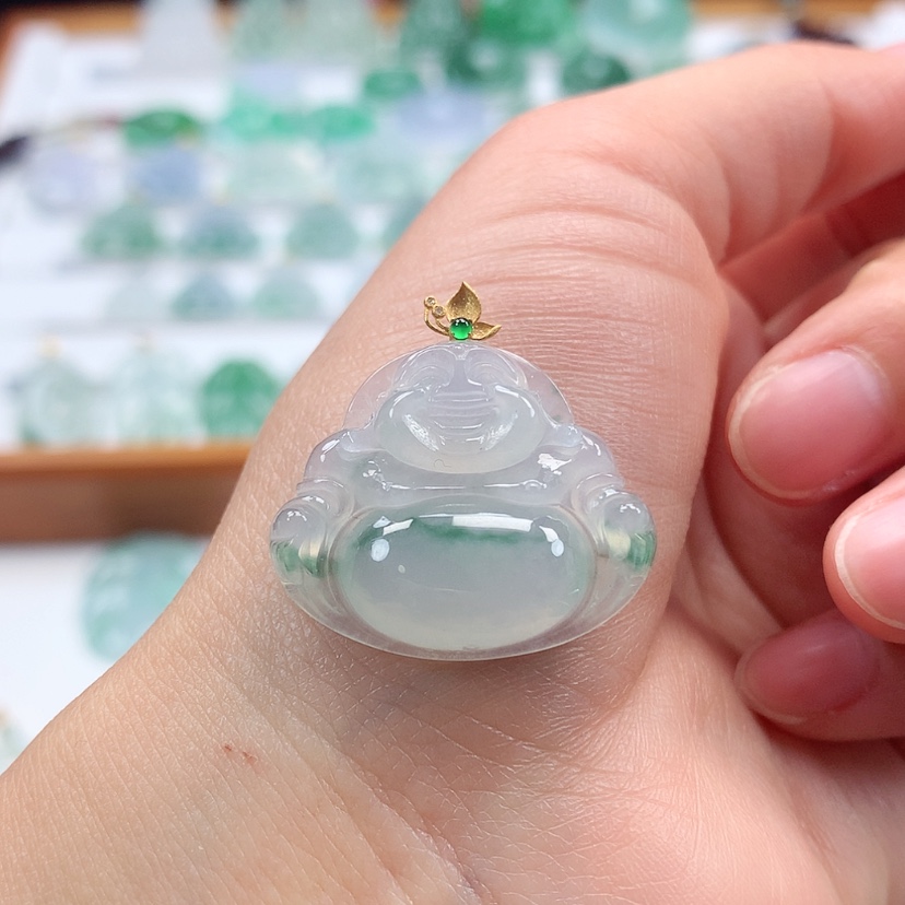 【闪购商品】翡翠吊坠(赠链)18K金镶嵌