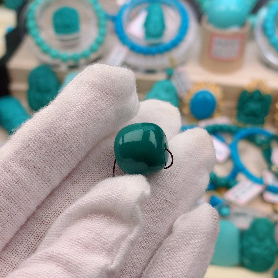 【闪购商品】绿松石配饰未镶嵌彬**