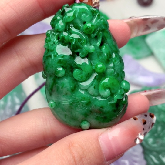 翡翠吊坠(不含链)未镶嵌