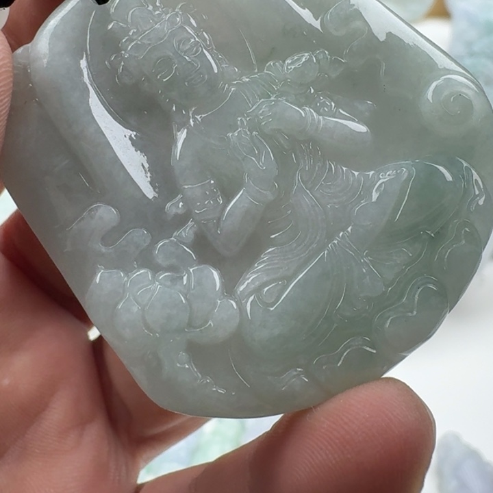 翡翠未镶嵌颈饰天然缅甸A货翡翠