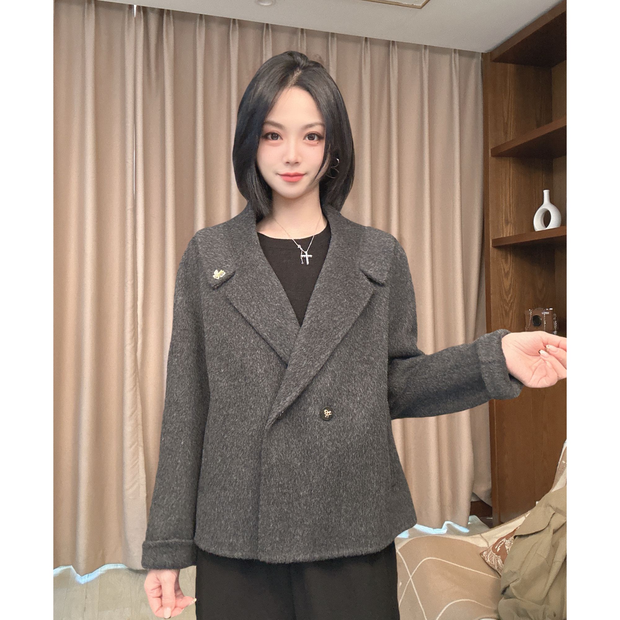 茜百万【新款上新】高级感羊毛双面大衣女小香风短款毛呢外套女复古