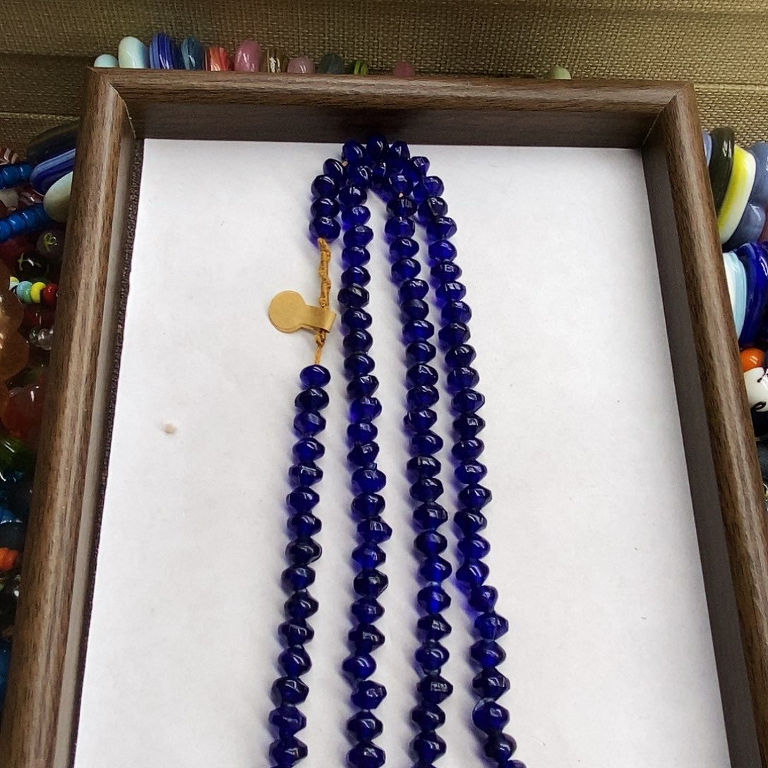 琉璃颈饰尼泊尔凡士林 卡8