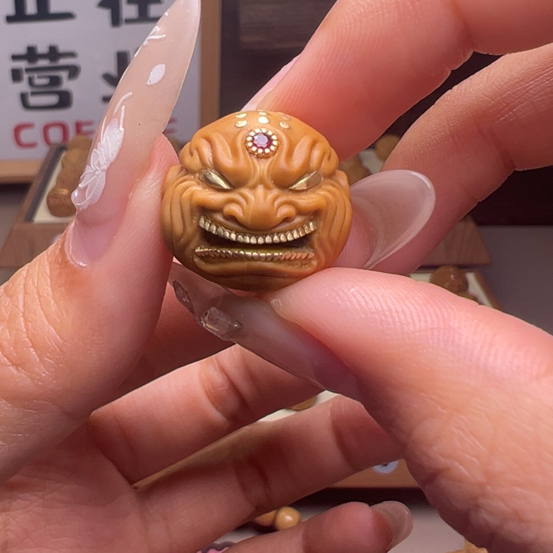 文玩核桃把件镶嵌款大牙恶僧18➕尺寸全品有正常封口线