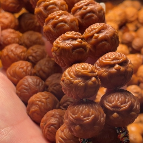 手串猴头核桃?****舞台