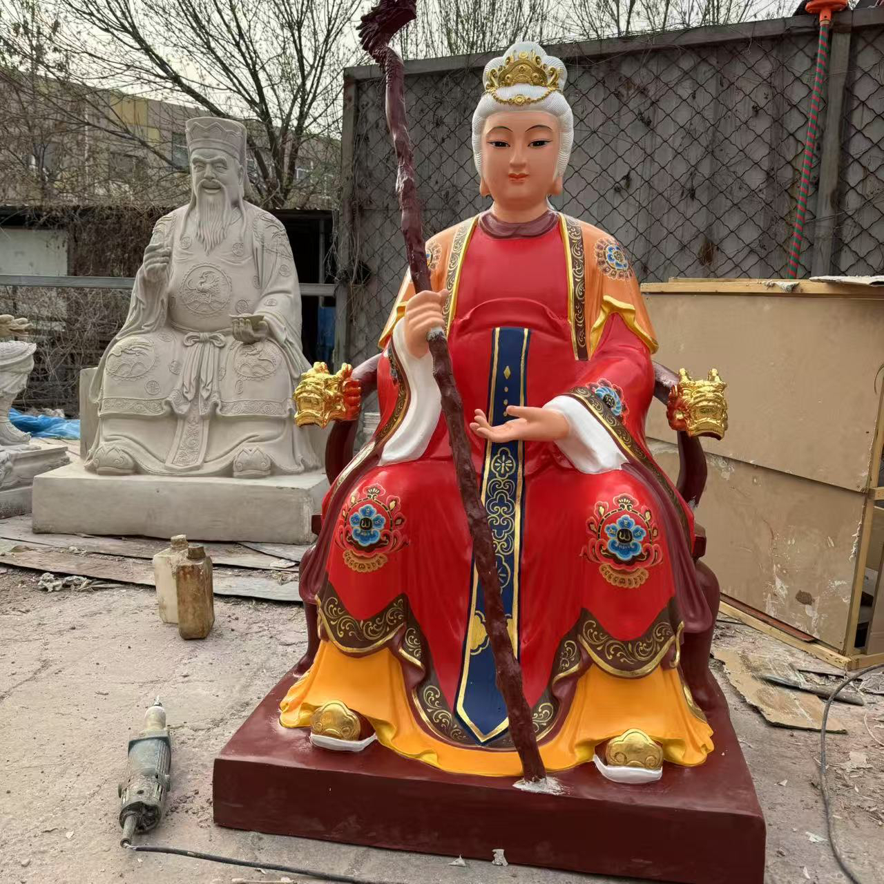 1.3米泰山奶奶大像