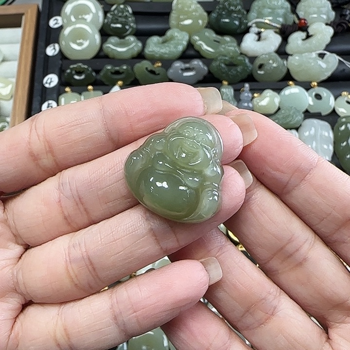 和田玉未镶嵌吊坠(不含链)