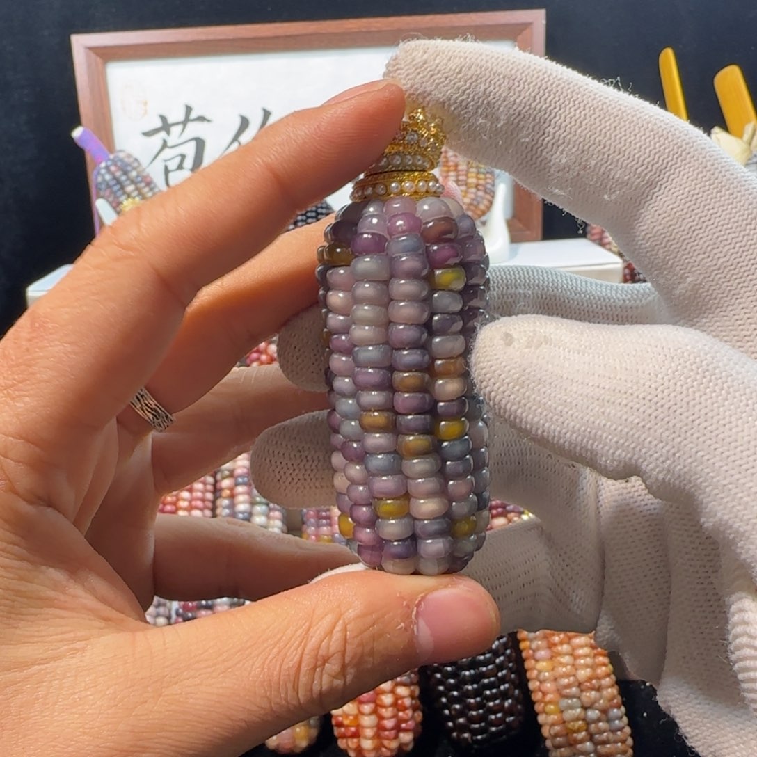 中国大陆文玩玉米