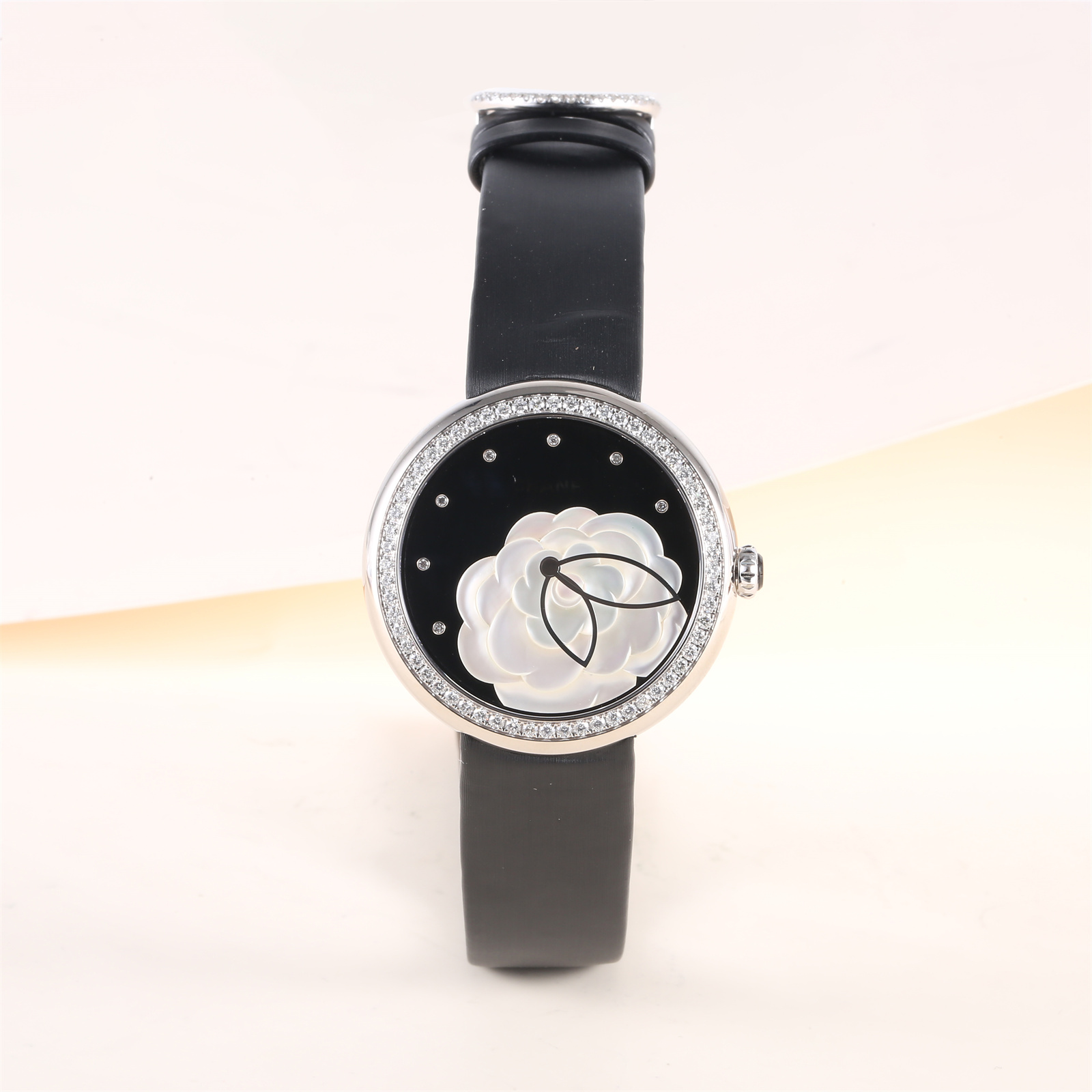 99新 Chanel/香奈儿 小花攀攀 香奈儿MADEMOISELLE PRIVÉ系列腕表