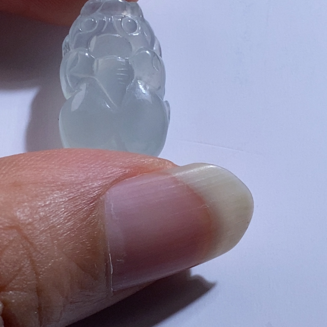 翡翠裸石貔恘翡翠